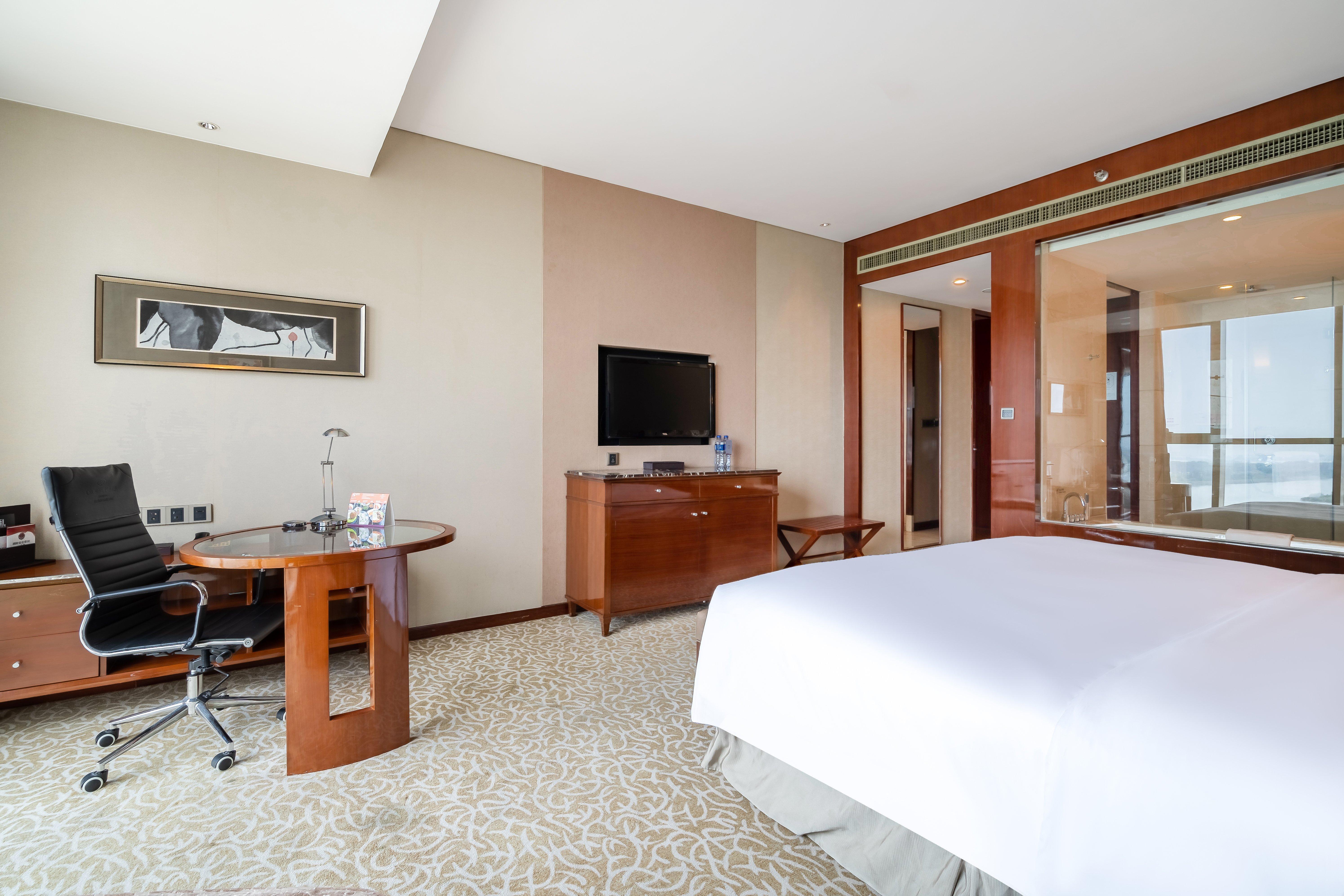 Crowne Plaza Zhenjiang By Ihg Hotell Eksteriør bilde