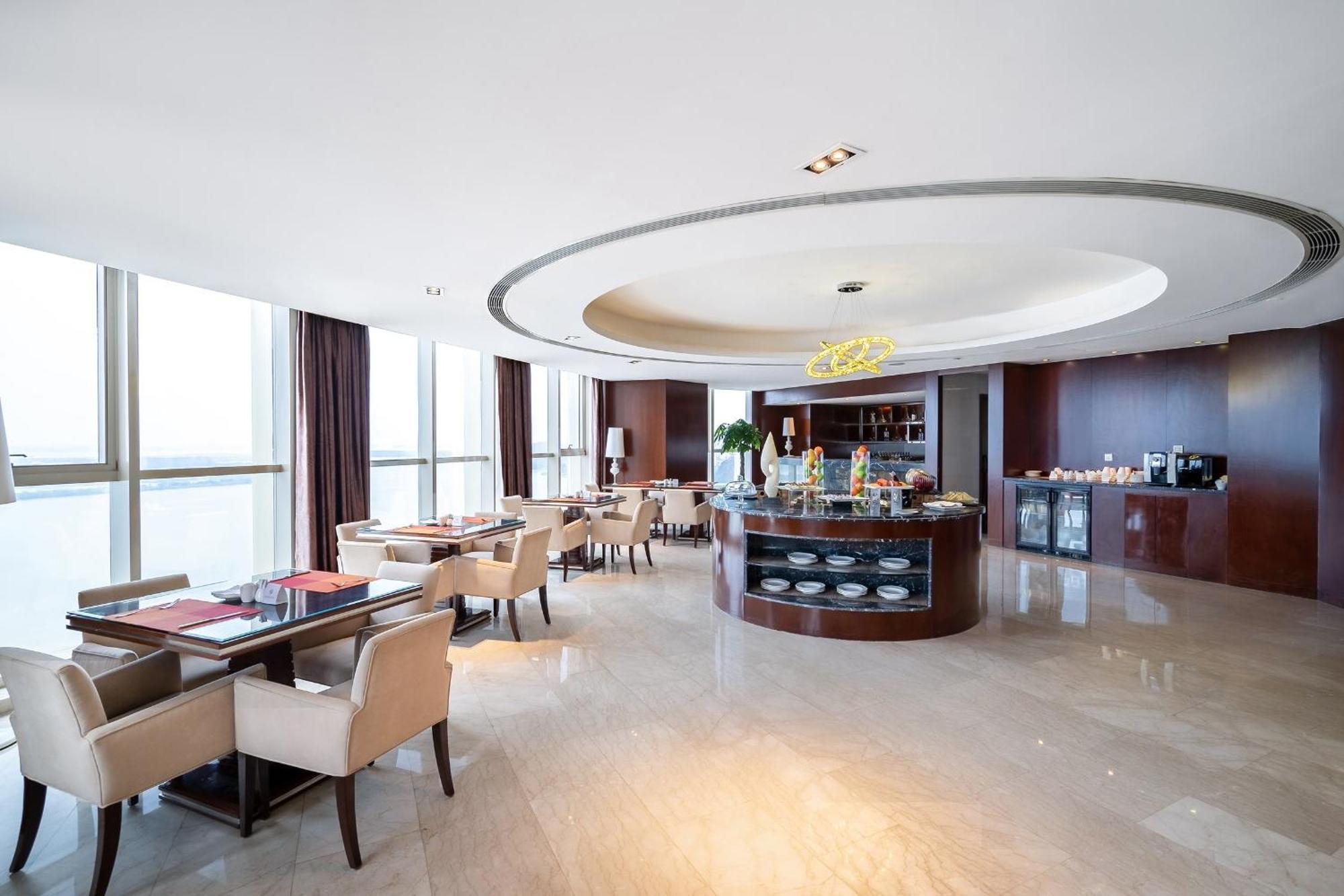 Crowne Plaza Zhenjiang By Ihg Hotell Eksteriør bilde