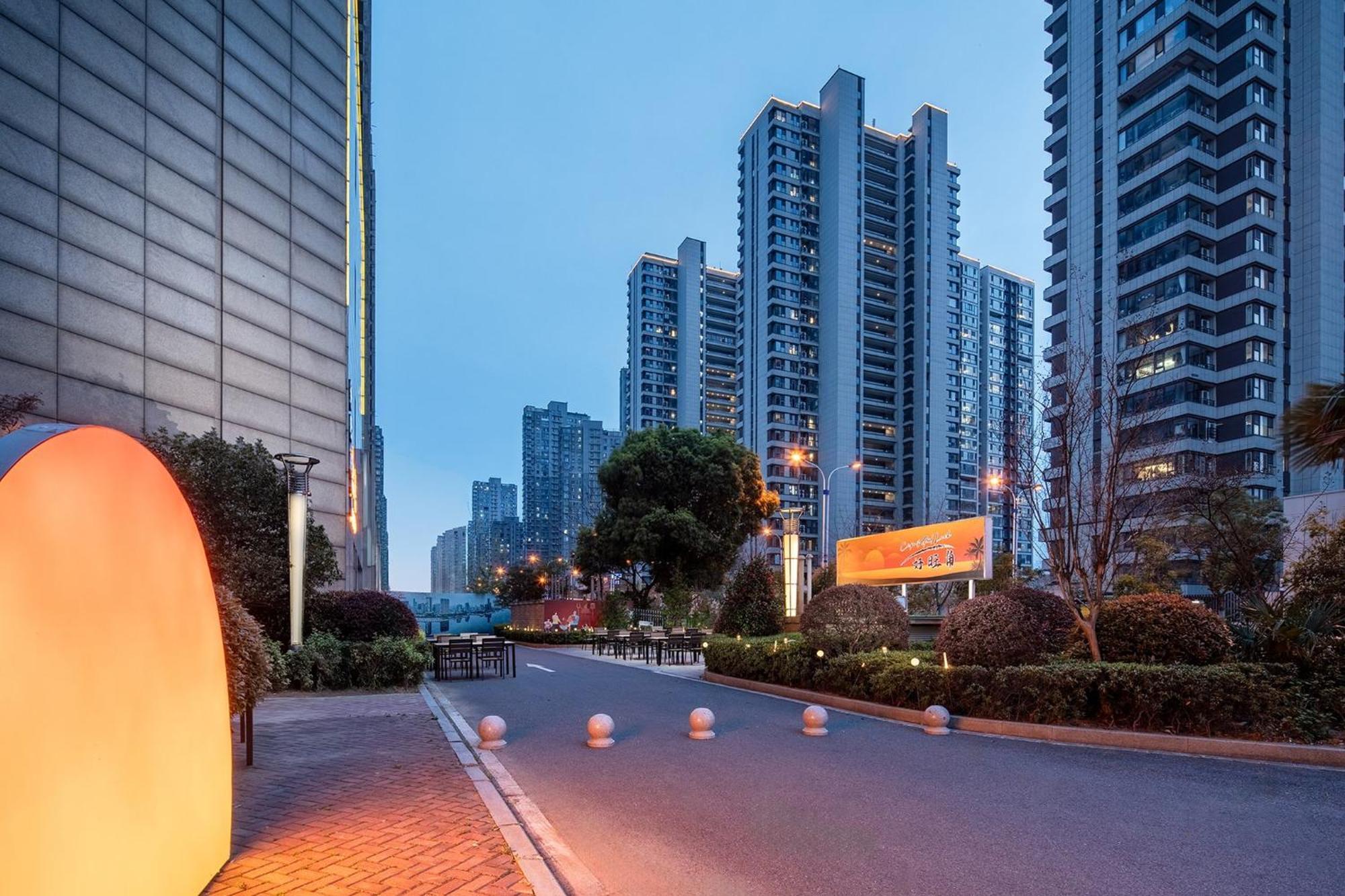Crowne Plaza Zhenjiang By Ihg Hotell Eksteriør bilde