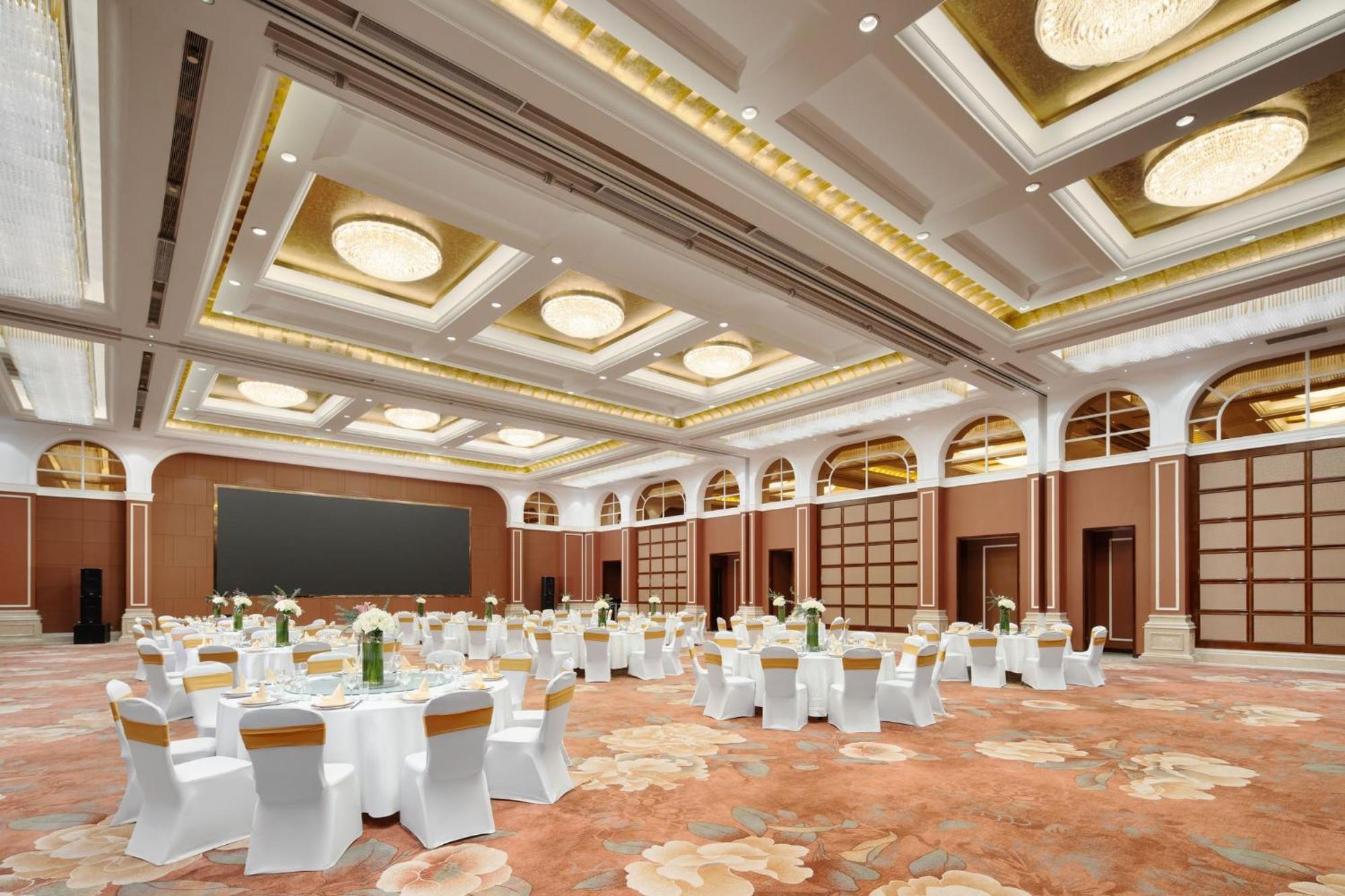 Crowne Plaza Zhenjiang By Ihg Hotell Eksteriør bilde