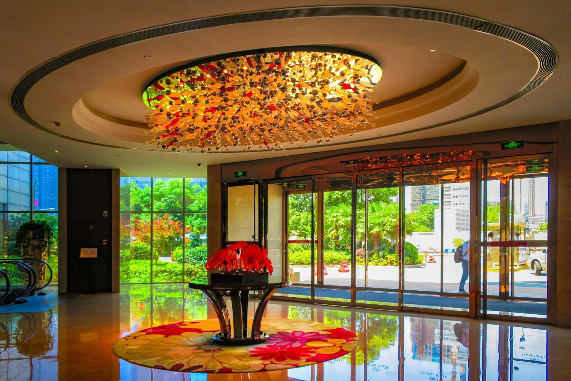 Crowne Plaza Zhenjiang By Ihg Hotell Eksteriør bilde